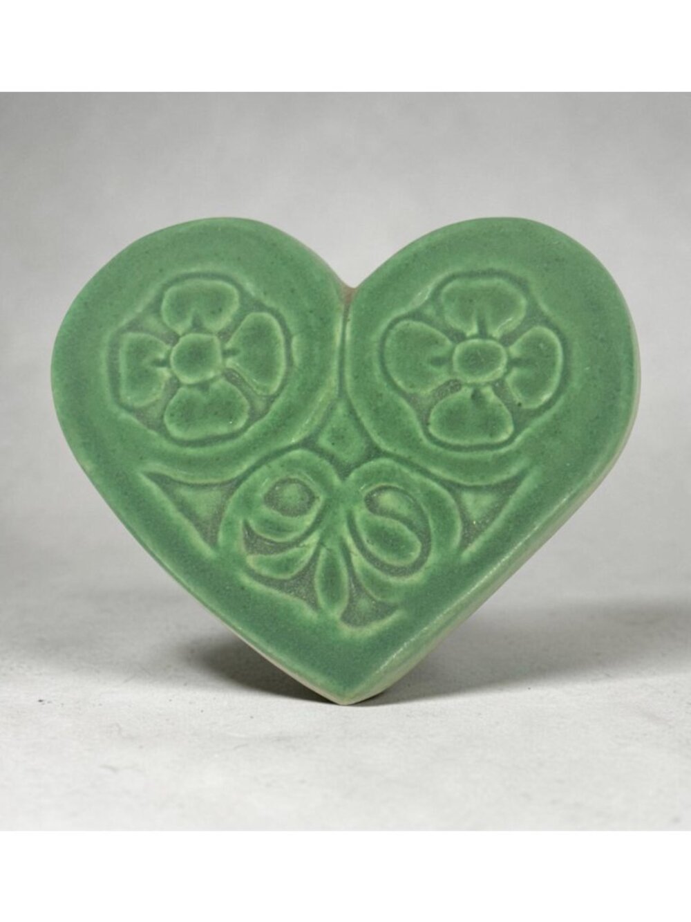 Vintage Pewabic Pottery Green Floral Heart Tile Detroit Michigan 1998